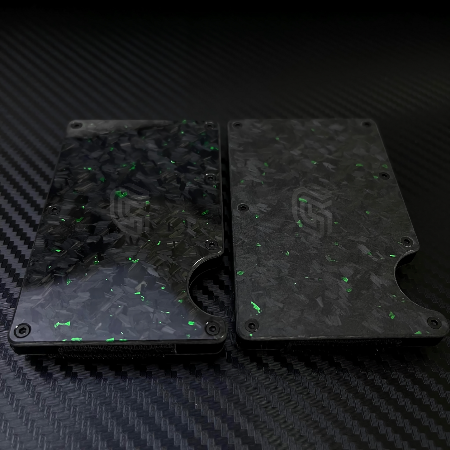 Card Holder Forged Verde Mantis
